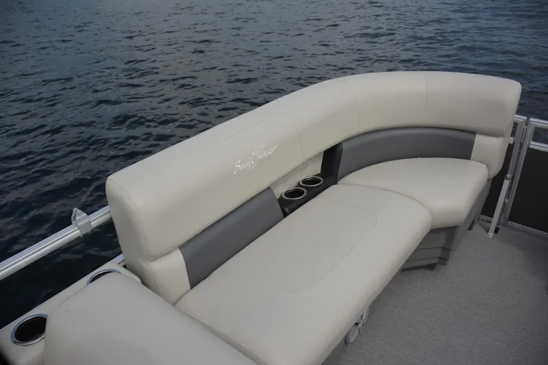 Slide: The Image of Manufacturer Provided Image: 2024 SunChaser Vista 18 LR pontoon boat with comfortable seating and cup holders. - 7