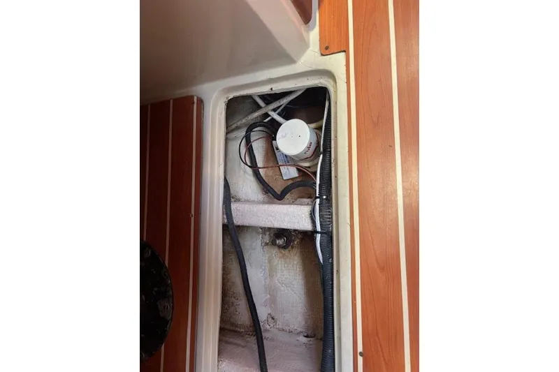 Slide: The Image of Clean Bilges - 19