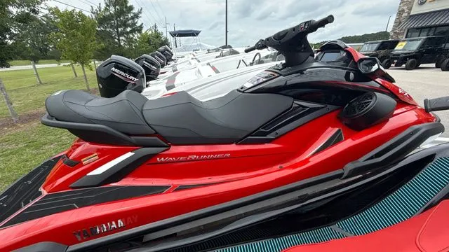 Slide: The Image of Yamaha FX Cruiser HO 2026 - 14