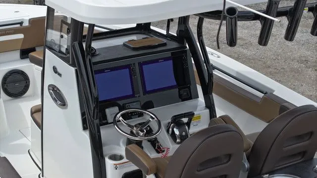 Slide: The Image of Sea Pro 292 Offshore 2025 - 11