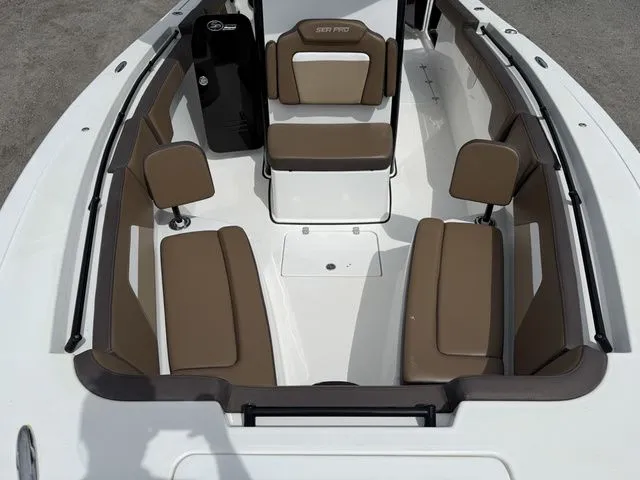 Slide: The Image of Sea Pro 292 Offshore 2025 - 18