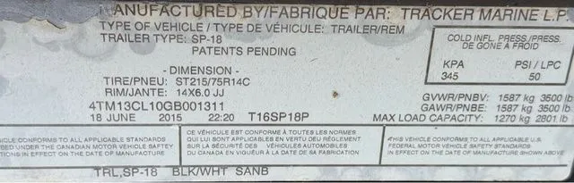 Slide: The Image of Sun Tracker Party Barge 18 DLX 2016 - 10