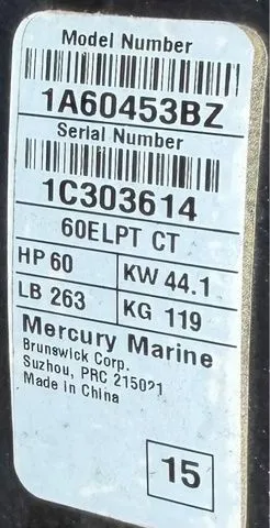 Slide: The Image of Sun Tracker Party Barge 18 DLX 2016 - 11