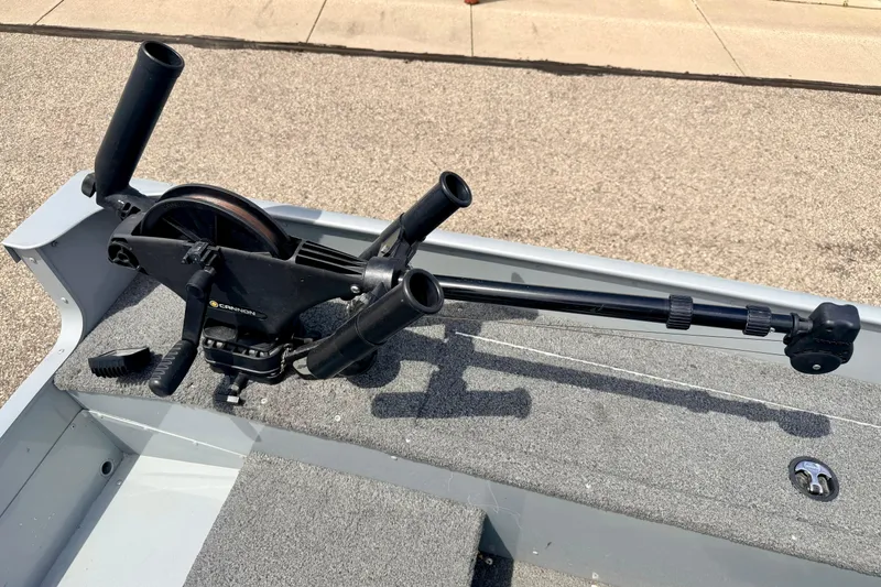 Slide: The Image of Fishing rod holder on a 2003 Lund 1675 Adventure SS boat deck. - 25