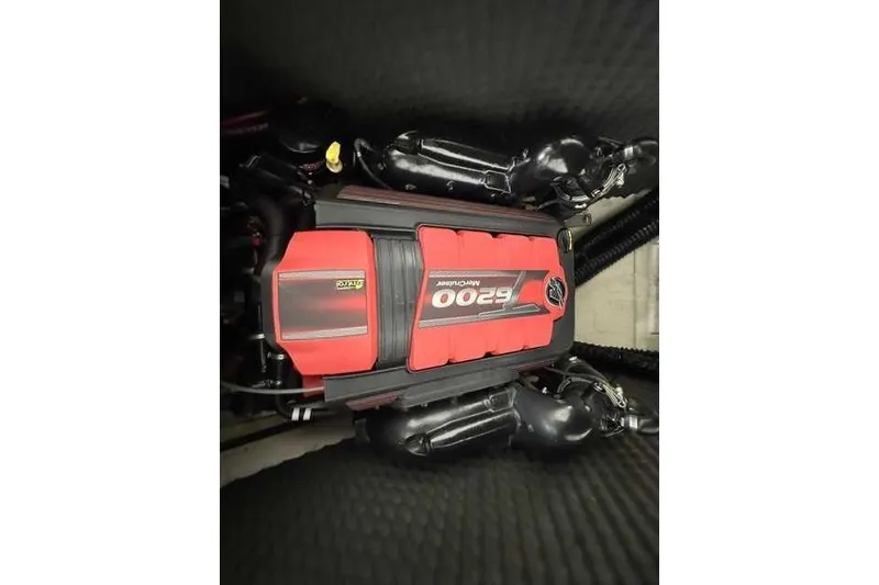 Slide: The Image of 2020 Heyday WT-2DC engine, red cover, 5200 Max Output label. - 9