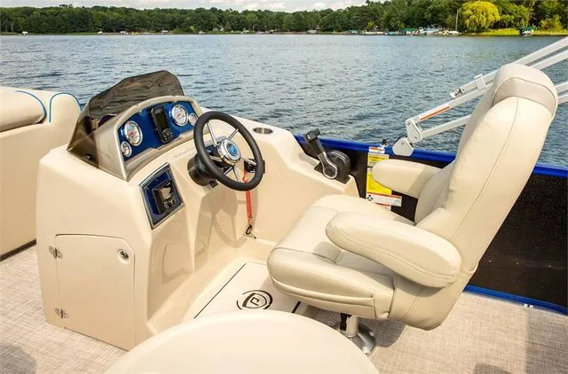 Slide: The Image of Premier 220 SunSation 2017 - 3