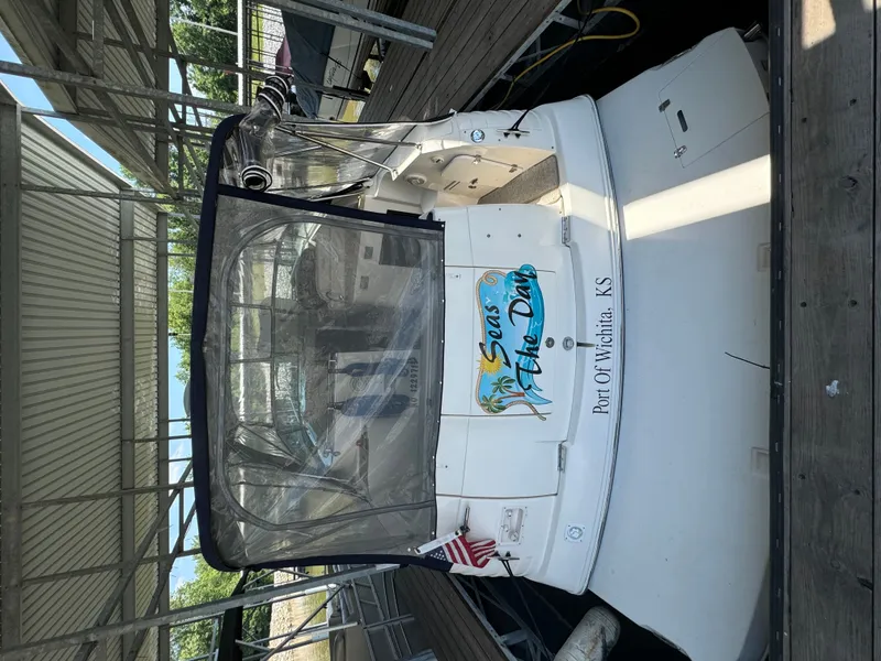 Slide: The Image of Rinker Fiesta Vee 300 boat at Port of Wichita, 2006 model. - 5