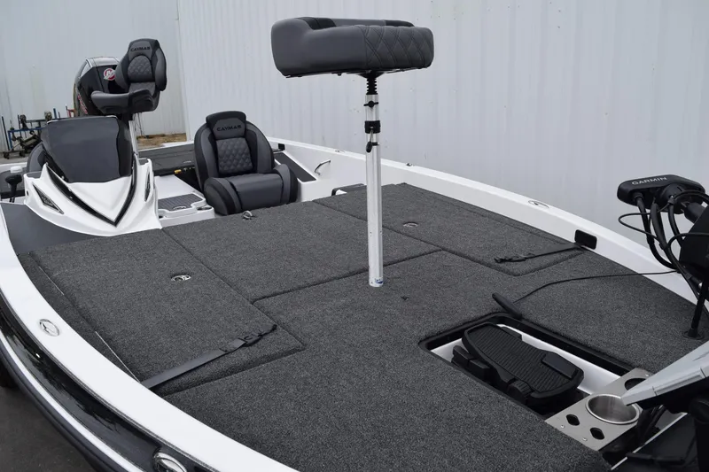 Slide: The Image of 2027 Cayams CX 20 PRo boat with spacious deck and modern seating. - 10