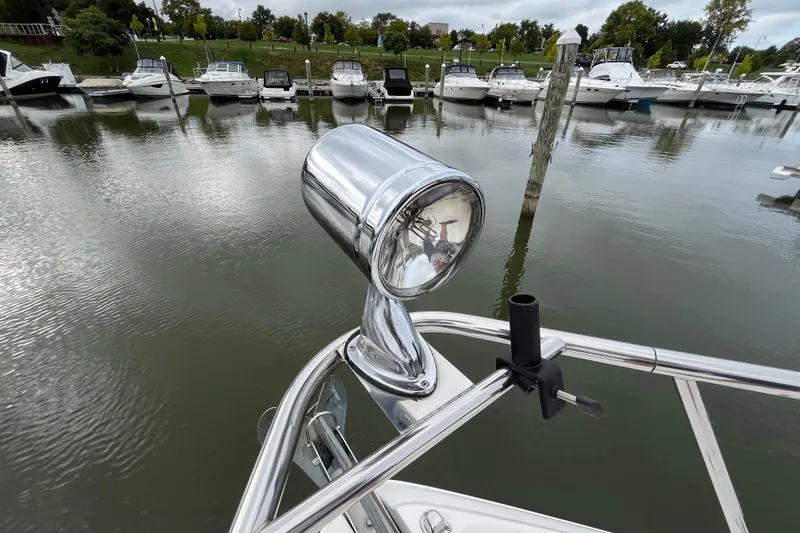 Slide: The Image of 2005 Chaparral Signature 350 spotlight on boat docked at marina. - 13