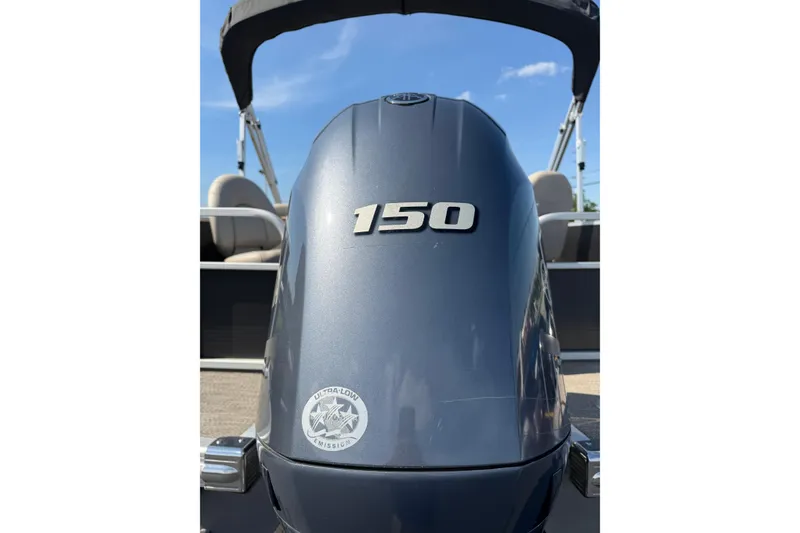 Slide: The Image of 2018 Bennington 21 SF boat with 150 horsepower engine, ultra-low emission. - 28
