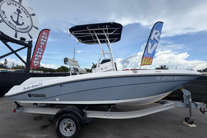 Slide: The Image of 2018 Yamaha Boats 190 FSH on trailer, displayed for sale at dealership. - 1