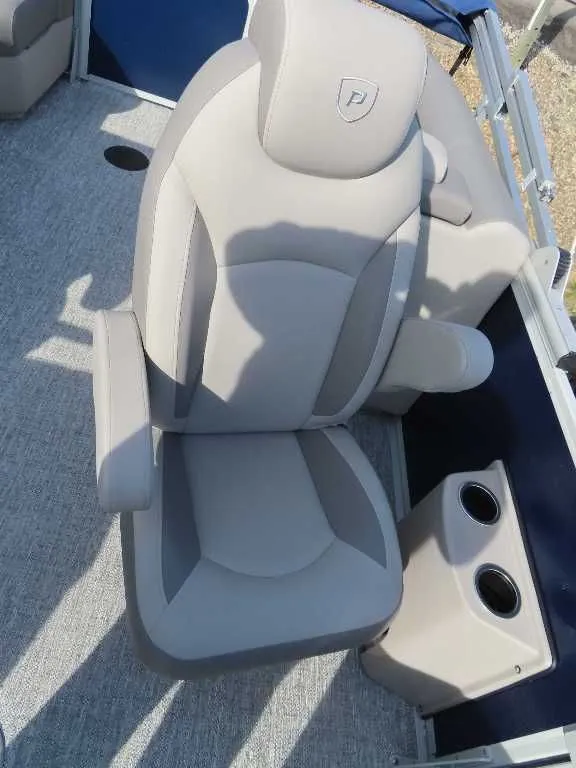 Slide: The Image of Premier Sunsation 210 RF 2026 - 14