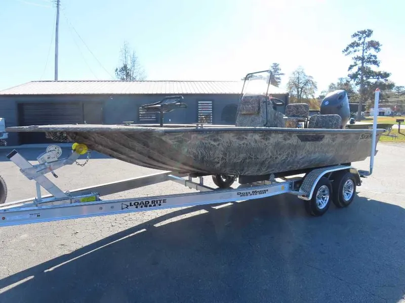 Slide: The Image of SeaArk Shadow 20T CC Suzuki 150 w/trailer 2026 - 7