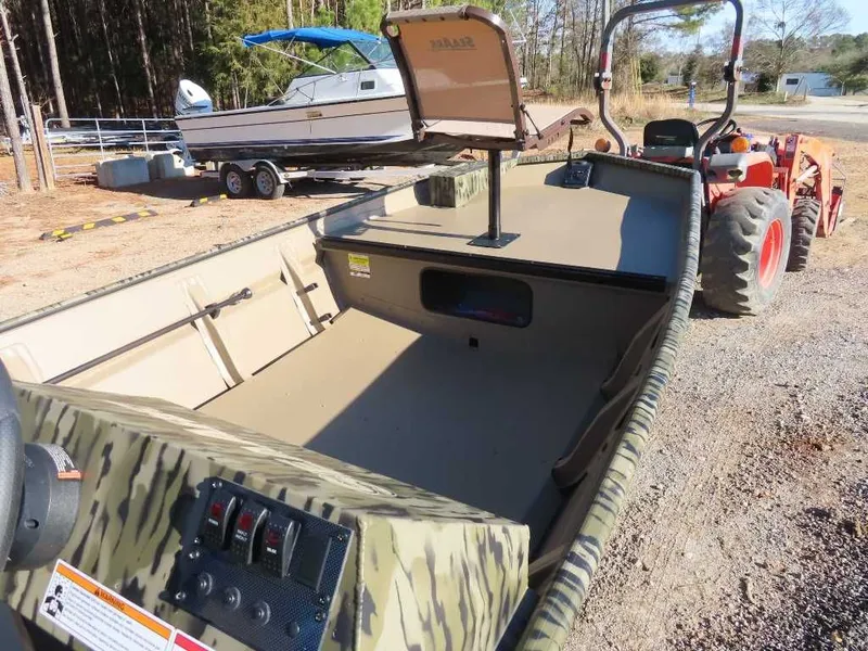 Slide: The Image of SeaArk 1648 Special Suzuki 30 Trailer 2026 - 3
