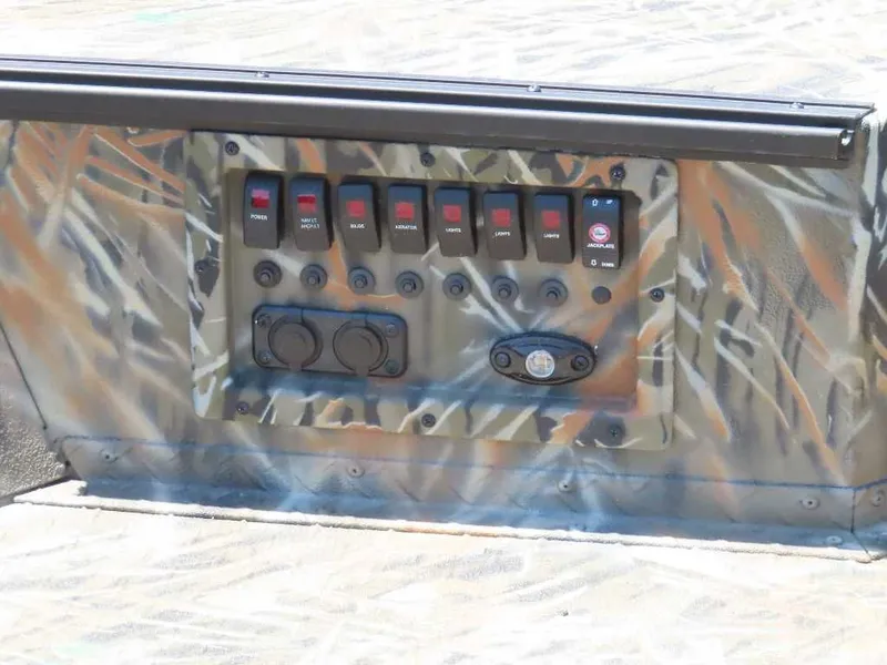 Slide: The Image of SeaArk 1960 Slayer Pro 2026 - 10