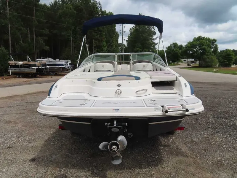 Slide: The Image of Bryant 210 Bowrider 4.3 MPI 2011 - 4