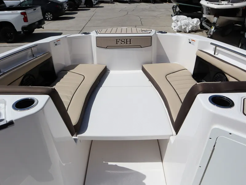 Slide: The Image of Interior view of Yamaha 255 FSH Sport H boat, 2026 model. - 13