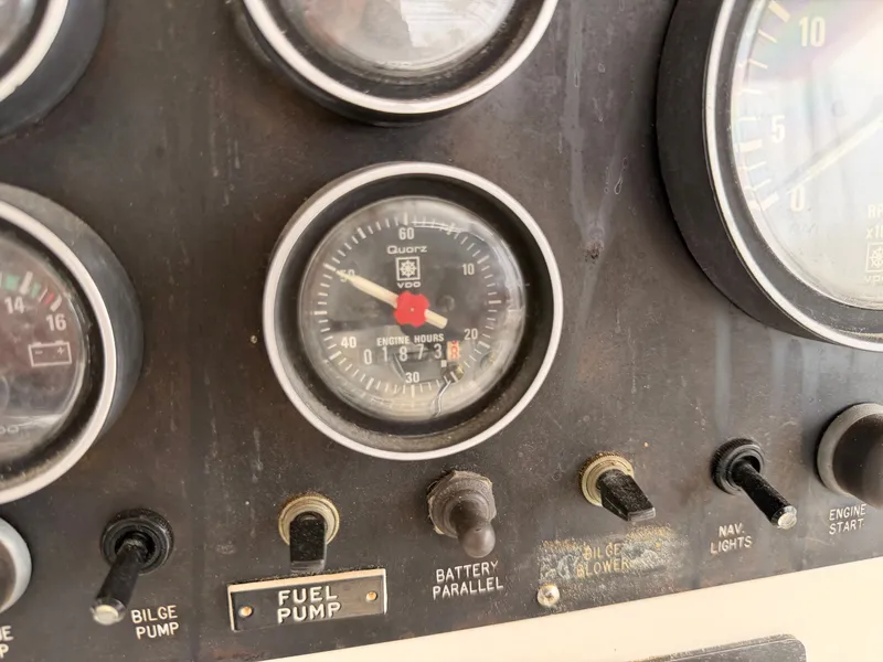 Slide: The Image of Dashboard of a 1987 Viking DBL Cabin Motor Yacht. - 26