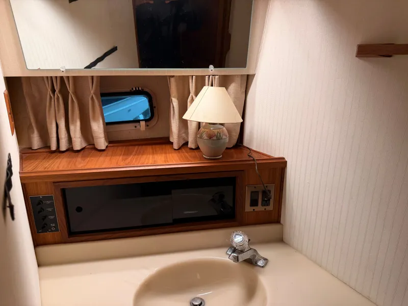 Slide: The Image of Viking Dbl Cabin Motor Yacht 1987 - 69
