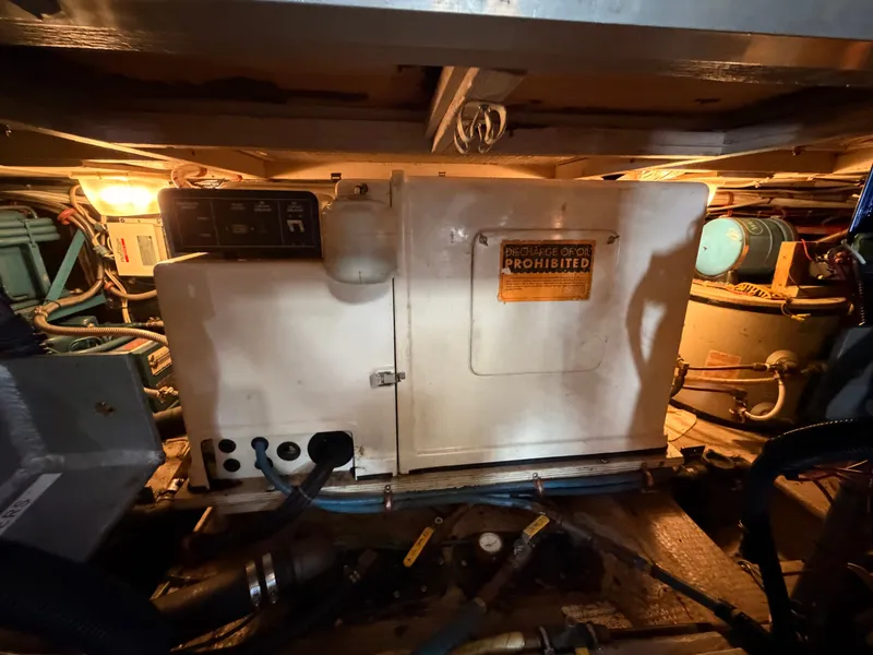 Slide: The Image of Viking Dbl Cabin Motor Yacht 1987 - 85