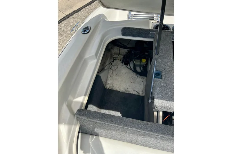 Slide: The Image of Open engine compartment of 2001 Sea Ray 182 Bow Rider boat. - 32