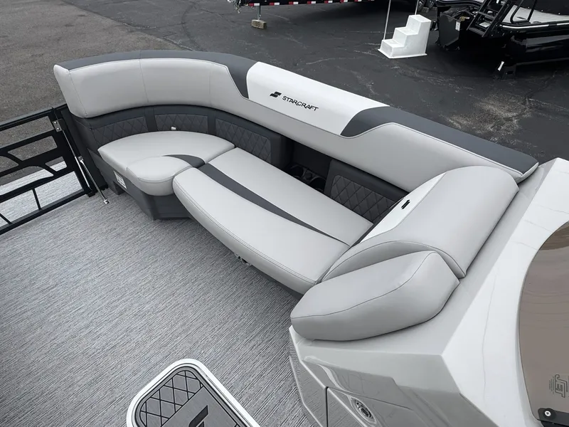 Slide: The Image of Luxurious seating in Starcraft SLS-5 R boat, 2026 model. - 20