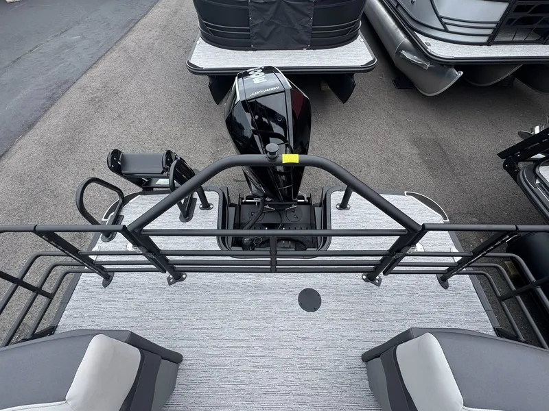 Slide: The Image of Starcraft SLS-5 R 2026 pontoon boat rear view with motor. - 25