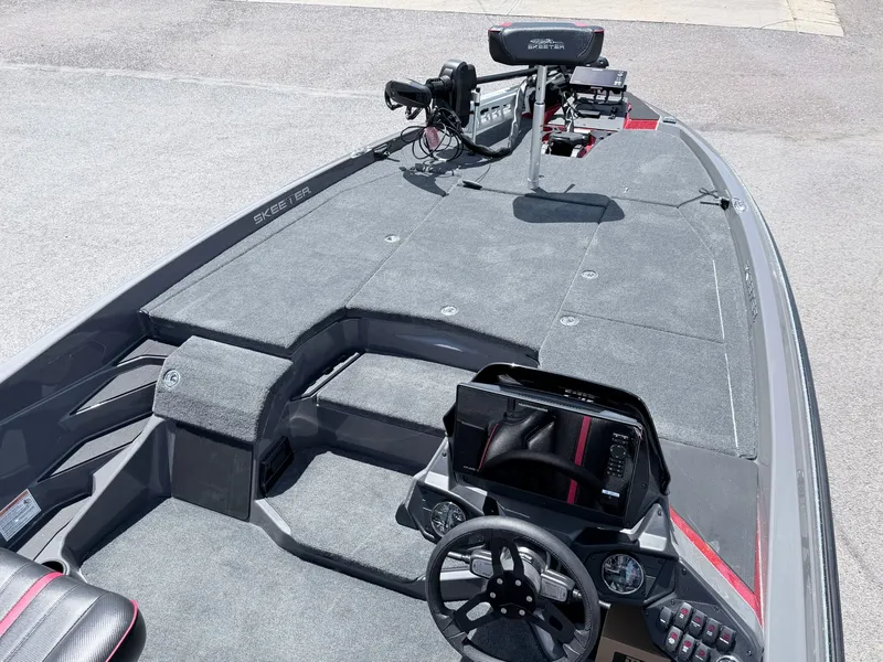 Slide: The Image of Skeeter ZXE20 2026 boat with modern cockpit and controls. - 7