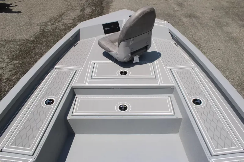 Slide: The Image of Interior view of G3 Bay 21 GX boat, model year 2026. - 15