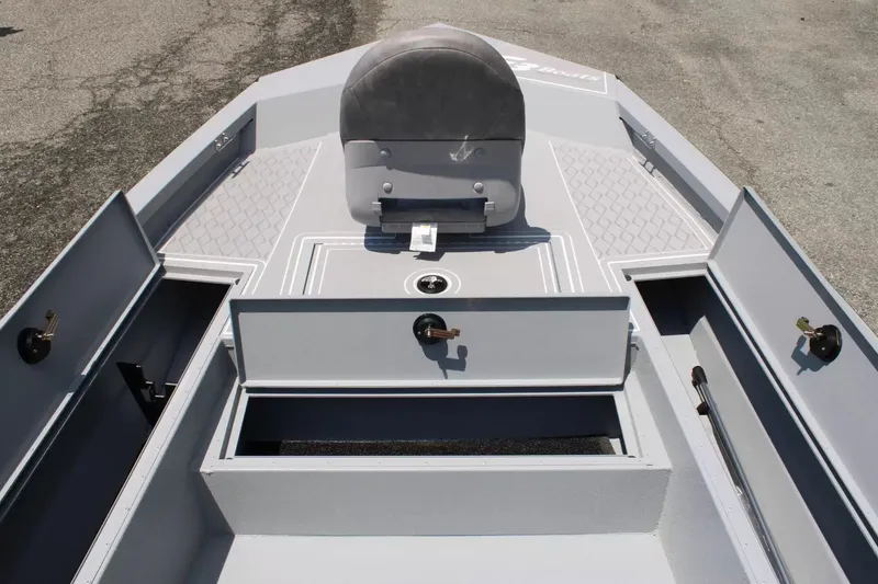 Slide: The Image of Interior view of G3 Bay 21 GX boat, 2026 model. - 16