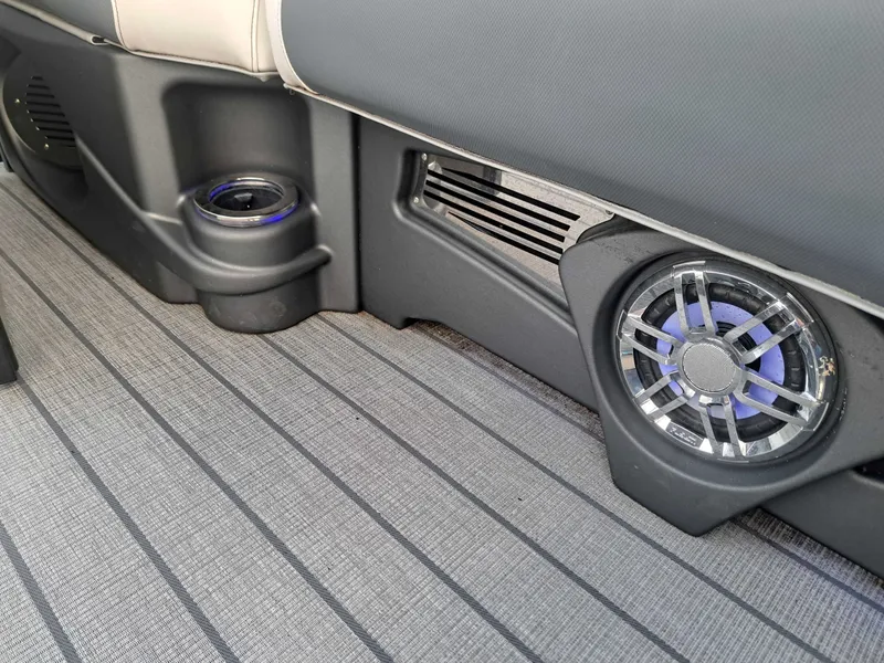 Slide: The Image of Avalon Catalina Quad Lounge Shift - 23' 2025 - 14