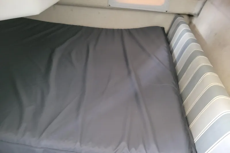 Slide: The Image of Interior cabin bed of 1993 Bayliner 2859 Ciera Classic boat. - 11