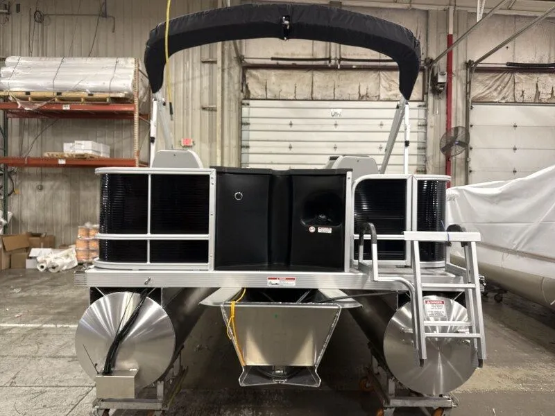 Slide: The Image of Bennington 20SF-Snap 2026 pontoon boat in warehouse. - 5