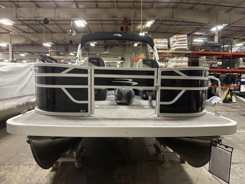 Slide: The Image of 2026 Bennington 20SF-Snap pontoon boat in warehouse. - 6