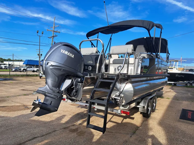 Slide: The Image of 2025 Avalon Catalina Quad Lounge boat with Yamaha engine. - 6