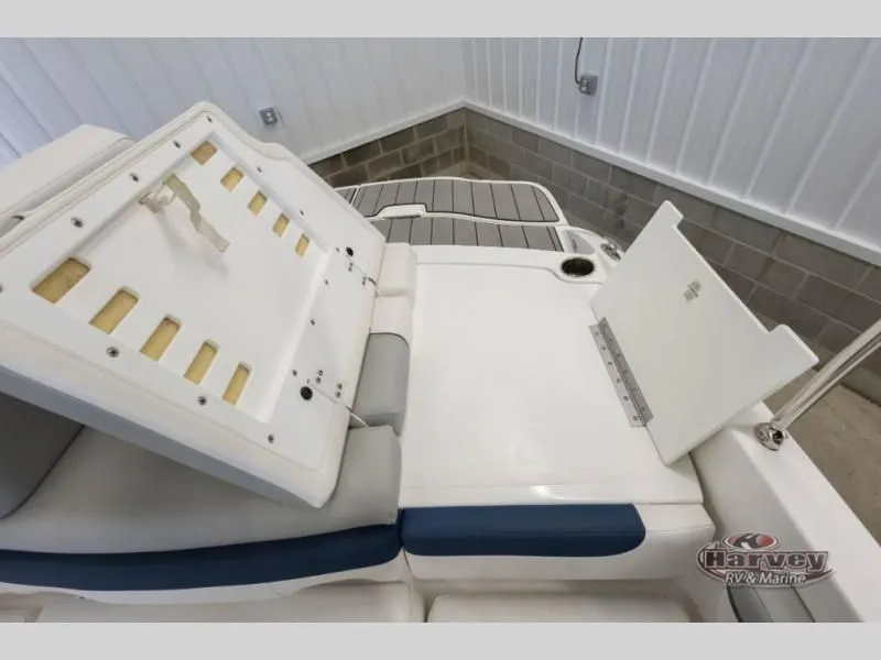 Slide: The Image of Interior of 2022 Tahoe 210SI boat with seating area. - 26