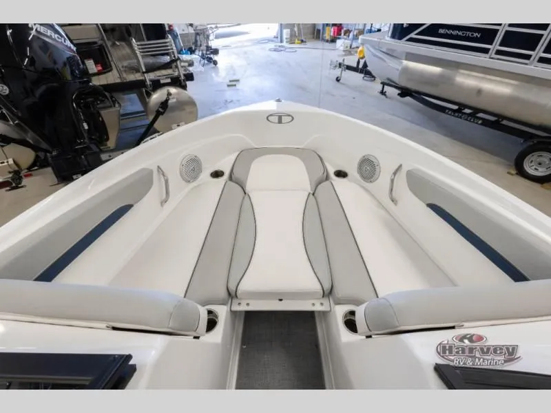 Slide: The Image of Interior view of 2022 Tahoe 210SI boat with seating area. - 5