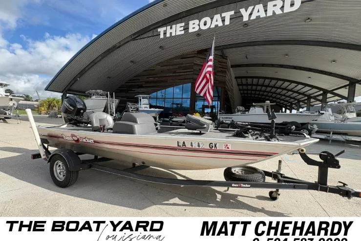 The Image of 2020 Tracker Bass Tracker Classic XL boat at The Boat Yard, Louisiana, with American flag. - 1
