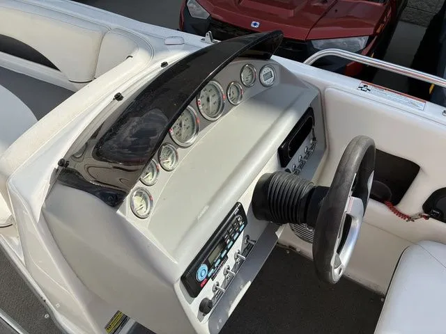 Slide: The Image of Bayliner 197 2008 - 16