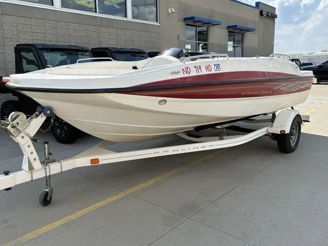 Slide: The Image of Bayliner 197 2008 - 4