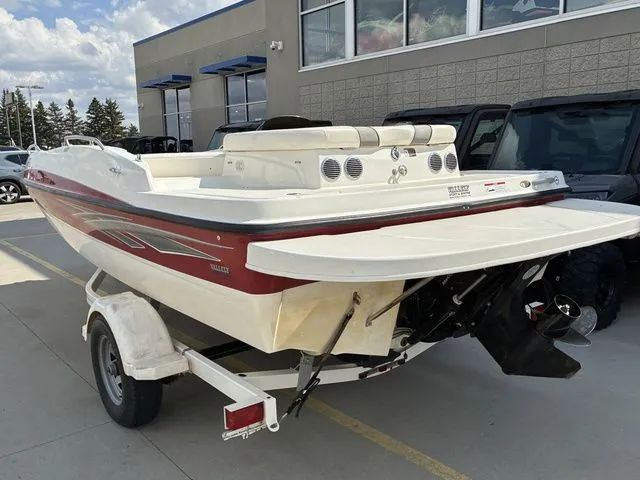 Slide: The Image of Bayliner 197 2008 - 9