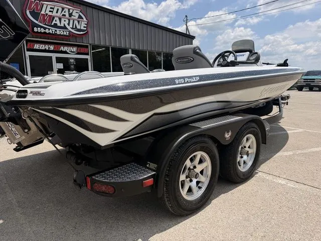 Slide: The Image of Phoenix Bass Boat 919 ProXP 2022 - 3