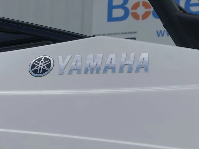 Slide: The Image of Yamaha AR240 2019 - 11