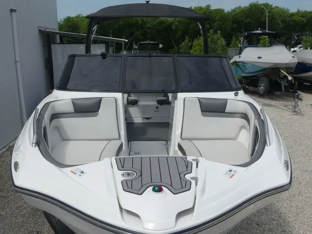 Slide: The Image of Yamaha AR240 2019 - 14