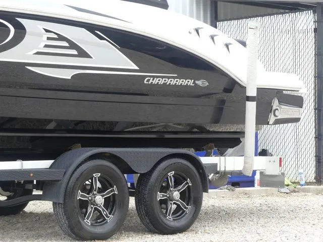 Slide: The Image of Chaparral 23 Surf 2021 - 10