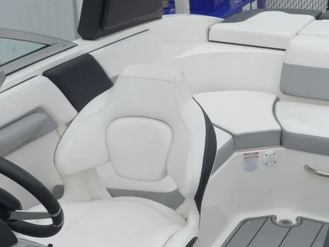 Slide: The Image of Chaparral 23 Surf 2021 - 21