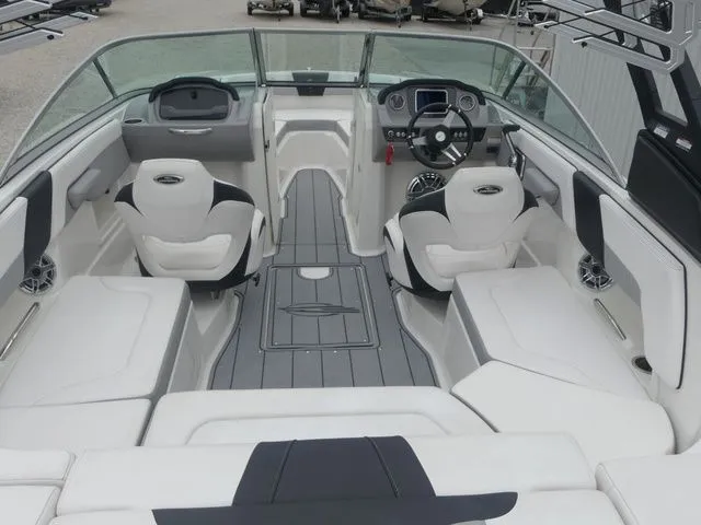 Slide: The Image of Chaparral 23 Surf 2021 - 31