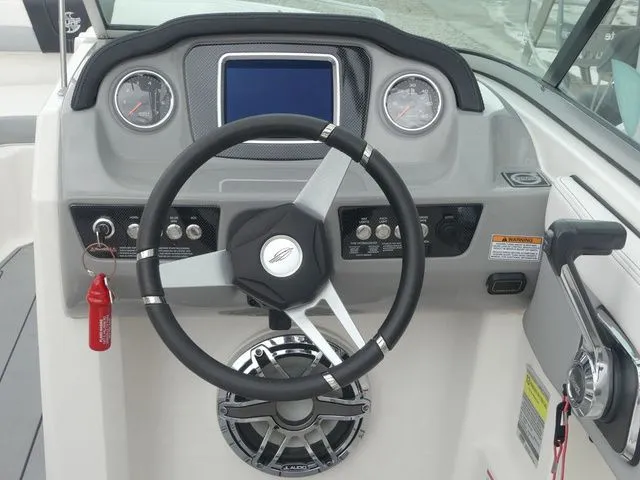 Slide: The Image of Chaparral 23 Surf 2021 - 44