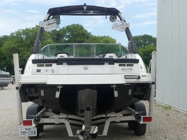 Slide: The Image of Chaparral 23 Surf 2021 - 5