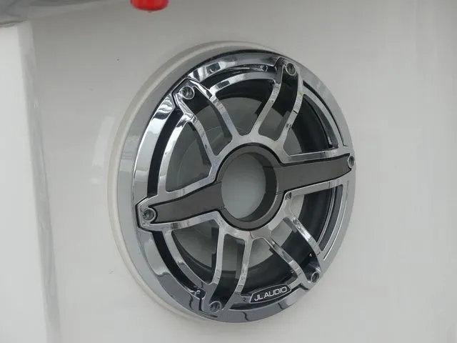 Slide: The Image of Chaparral 23 Surf 2021 - 50